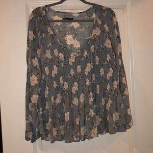 American Eagle peasant blouse